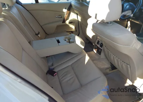 2006 BMW 530I z USA, uszkodzony, nr VIN WBANE73516CM43544